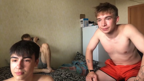 stralght_twinks  28-08-2022